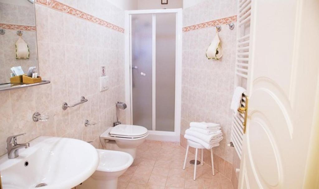 Villa Santa Margherita - B&B Κορτόνα Δωμάτιο φωτογραφία